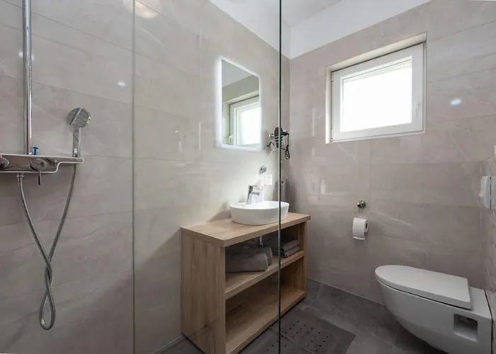 Дом отдыха Paloma With Pool