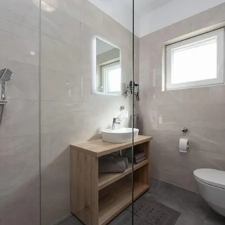 Holiday home Paloma With Pool